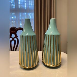 2 NEW Modern Gold Striped Vase🏺🏺Very elegant turquoise with gold elements vases💚